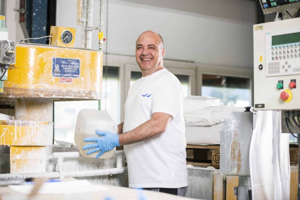 Rino Marino Leiter Produktion 1